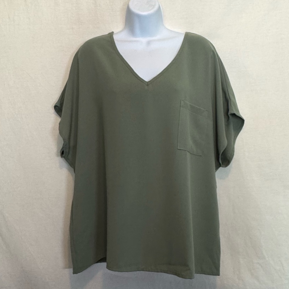G-198 Fab’rik Green Oversize Short Sleeve Pullover‎ Blouse Size L
